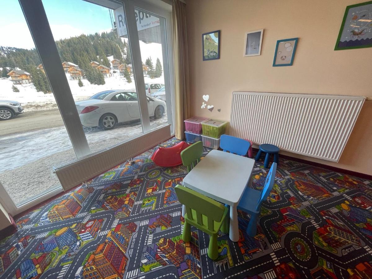 Hotel Koralpe Elsenbrunn ภายนอก รูปภาพ